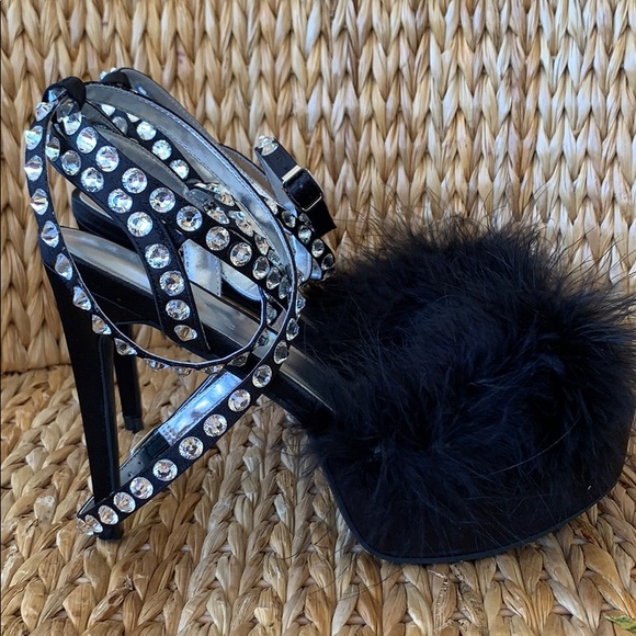 Sugar Thrillz Marabou & Rhinestone Platforms 9M - Picture 2 of 10